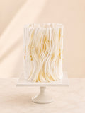 Chic Birthday Cakes